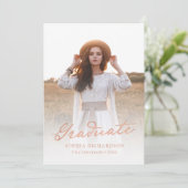 スクリプトお洒落 | シックな2枚の写真卒業 案内状 (スタンド正面)