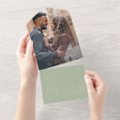 スクリプトお洒落 | Sage カジュアル Photo Seal and Send オールインワン招待状 (貼ってはがせる)