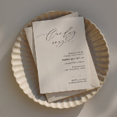 スクリプトを使用したミニマルなリハーサルのディナー招待 招待状