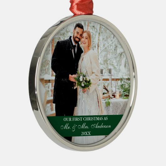 スクリプトエレガントの初めてのクリスマス緑 メタルオーナメント (右)