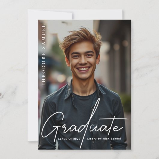 スクリプトエレガントタイポグラフィフォトオーバーレイ卒業 案内状 (正面)