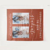 スクリプトカリグラフィー2枚の写真 卒業 | オレンジ タペストリー (正面(横))