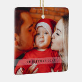 スクリプトフォトベビーの初めてのクリスマス雪片 セラミックオーナメント (右)