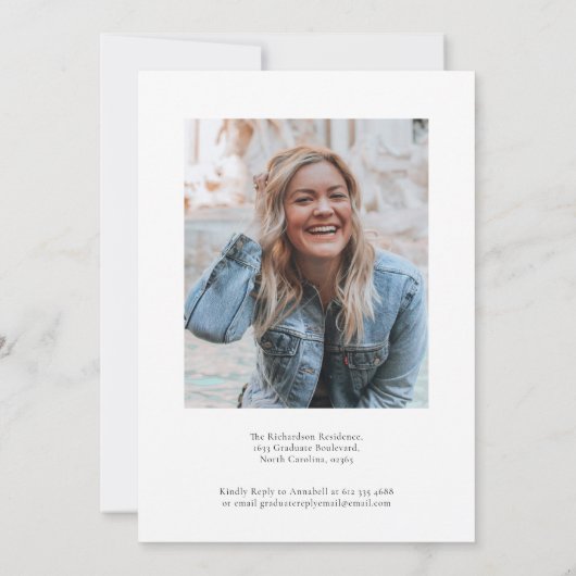 スクリプトモダンの卒業写真パーティの招待状 招待状 (裏面)