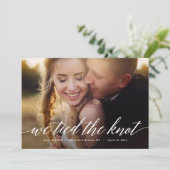 スクリプトモダンの編集可能な色結婚の発表 サンキューカード (スタンド正面)