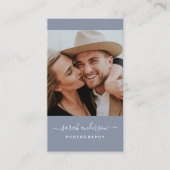 スクリプトモダンタイポグラフィフォトグラファーDusty Blue 名刺 (正面)