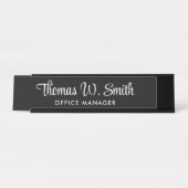 スクリプトモダンプロフェッショナルブラック デスクネームプレート (正面)