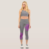 スクリプトモダン名を持つ巨大デイジー カプリレギンス (正面)