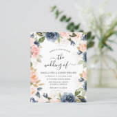 スクリプトレタリングネイビーと赤面結婚式招待状 (スタンド正面)