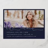 スクリプト化されたスナップショット写真の卒業 箔招待状 (裏面)