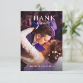 スクリプモダントシンプル結婚の写真エレガント サンキューカード (スタンド正面)