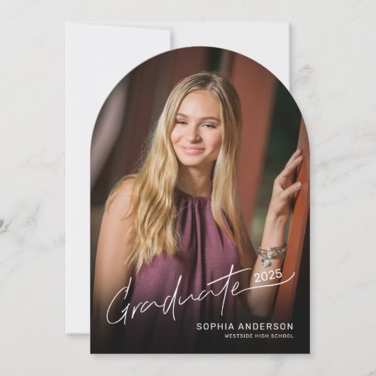 スクリプモダントタイポグラフィ写真卒業アーチ 招待状 (正面)