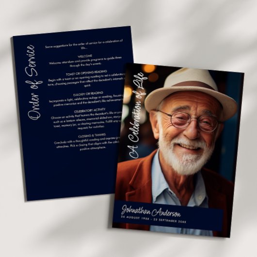 スクリプモダントネイビーブルー&ホワイト葬儀/メモリアル プログラム