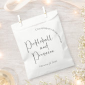 スクリプモダントブライダルシャワーピックルボール&プロセッコ フェイバーバッグ (クリップ留めされた状態)