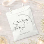 スクリプモダントブライダルシャワー結び目 フェイバーバッグ (クリップ留めされた状態)