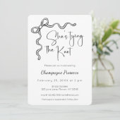 スクリプモダントブライダルシャワー結び目 招待状 (スタンド正面)