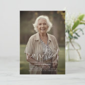 スクリプモダント写ミニマル真100誕生日 招待状 (スタンド正面)