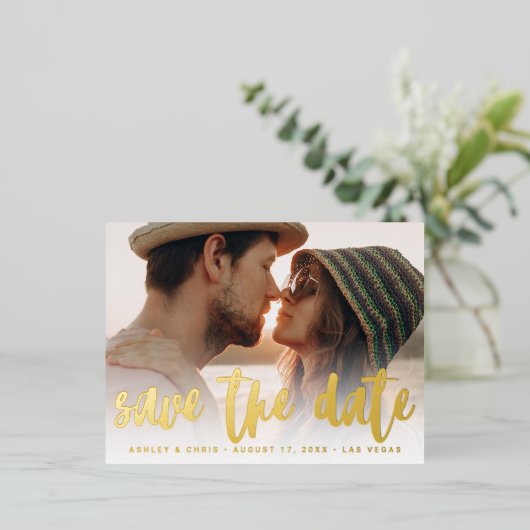 スクリプモダント結婚式の日付の写真金ゴールドを保存 箔招待状ポストカード (立ち正面)