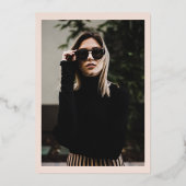 スクリプモダント赤面ピンク写真Sweet 16バラ金ゴールド 箔招待状 (裏面)