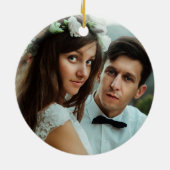 スクリプモダント赤 |初めてのクリスマス夫妻 セラミックオーナメント (裏面)