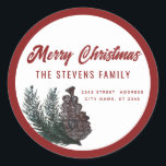スクリプモダントMerry Christmas円錐枝Cl ラウンドシール<br><div class="desc">スクリプモダント赤メリークリスマス松の枝。魅力的なモダンプロフェッショナルデザインとコンテンポラリーtouch。優雅さとスタイルのtouch。モノグラカスタマイズムのイニシャルと名前とアドレスの詳細</div>