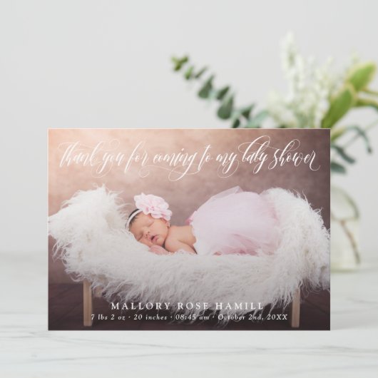 スクリプ渦巻形のトのオーバーレイ写真ありがとう赤ちゃんシャワー 案内状 (スタンド正面)