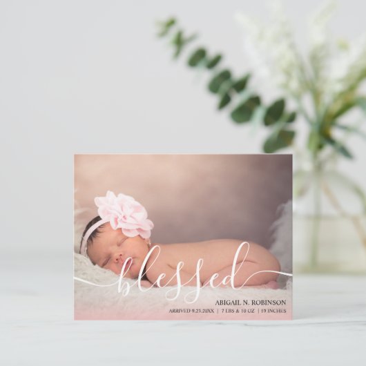スクリプ賛美ト赤ん坊の女の子の写真ピンクの発表P ポストカード (スタンド正面)