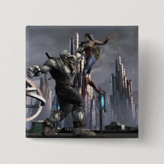 スクリーンショット:グランディ対疑問に思女の比較 缶バッジ (正面)