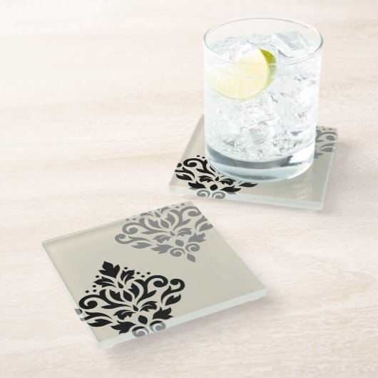 スクロールダマスクアートIブラックグレークリーム ガラスコースター (アングル)