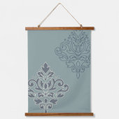 スクロールダマスクアートI （アウトライン）クリームブルースティール（緑がかった色） 吊り下げ型タペストリー (正面)