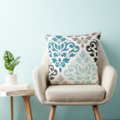 スクロールダマスクオフセットPtnアートティール(緑がかった色)ブラウンズホワイト クッション (椅子)