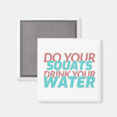 スクワットで水を飲む マグネット (正面/裏面)