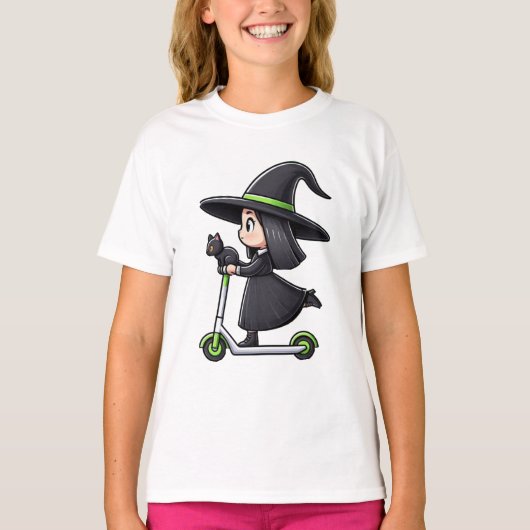 スクーターに謎めいている猫がいる少女の魔女 Tシャツ (正面)