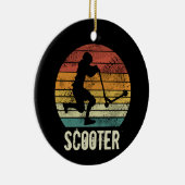 スクーターヴィンテージサンセットレトロEスクーターデザイン セラミックオーナメント (右)