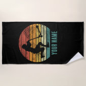 スクーターヴィンテージサンセットレトロEスクーターデザイン ビーチタオル (正面)