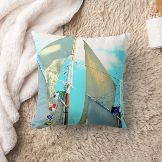 スクーナー帆枕 クッション (ブランケット)