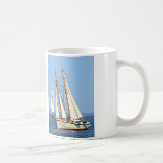 スクーナー帆船 コーヒーマグカップ (右)