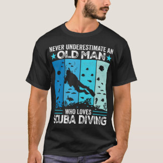 スクーバダイビングが好きなおじさんをナシにしない Tシャツ