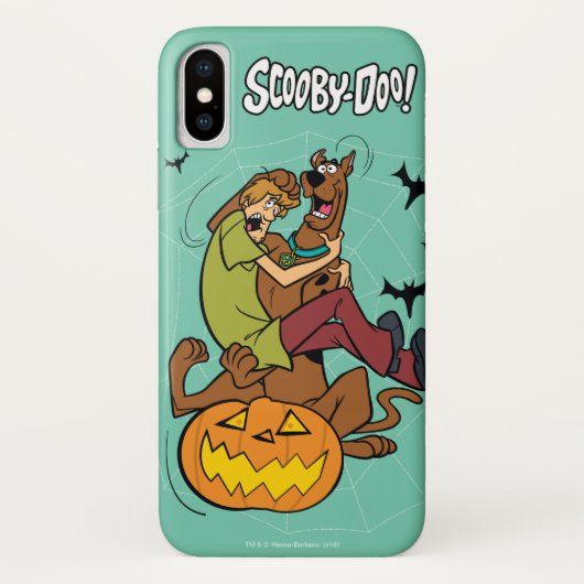 スクービードゥーとシャギー・ハロウィーンファイト Case-Mate iPhoneケース (裏面)