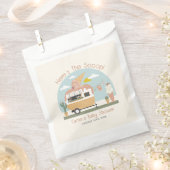 スクープのアイスクリームキャンパーライトピンクの赤ちゃんシャワー フェイバーバッグ (クリップ留めされた状態)