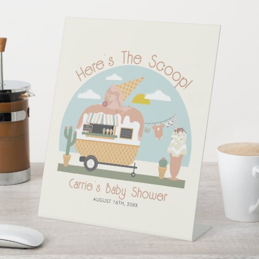スクープのアイスクリームキャンパーライトピンクの赤ちゃんシャワー 台座サイン (インサイチュ)