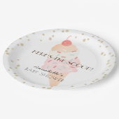 スクープのアイスクリームベビーシャワーピンク ペーパープレート (アングル)