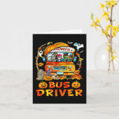 スクールバスの運転手 パンプキンシーズン スケルトン 秋のハロウィン カード (黄色い花)