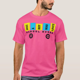 スクールバスを愛する少年2022 Tシャツ