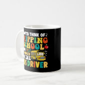 スクールバ考えスの運転をサボるおもしろいことが多い コーヒーマグカップ (正面左)