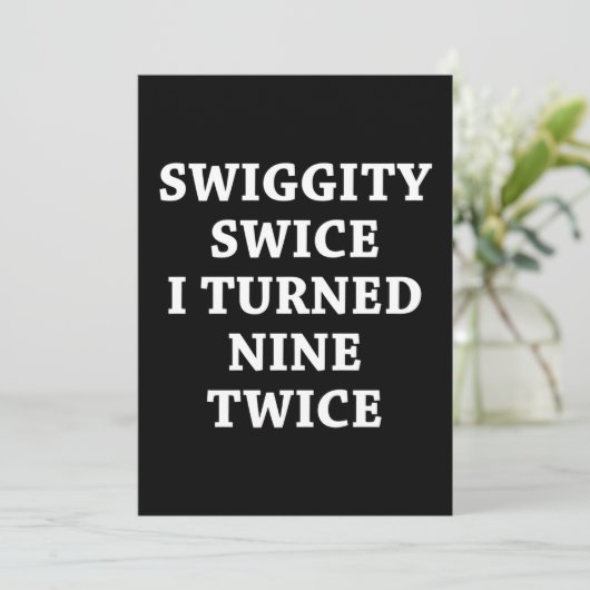 スグおもしろいギティ18誕生日 招待状 (スタンド正面)