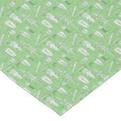 スケッチのワニパターン2 テーブルクロス (アングル)