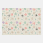 スケッチの雪片クリスマスツリー数々の – カラー雪 ラッピングペーパーシート (正面)