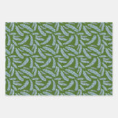 スケッチ冬の枝ホリーとスプルースのパターン ラッピングペーパーシート (正面2)