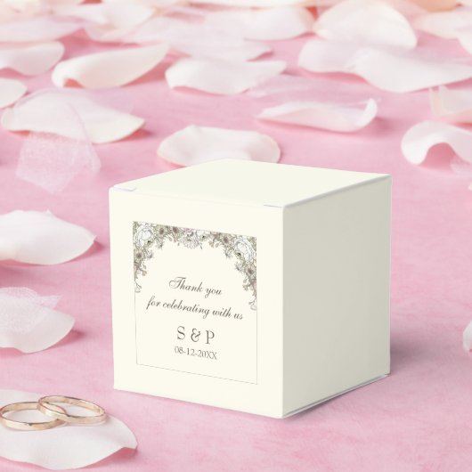 スケッチ花アイボリーヴィンテージ結婚式 フェイバーボックス (ウェディング)